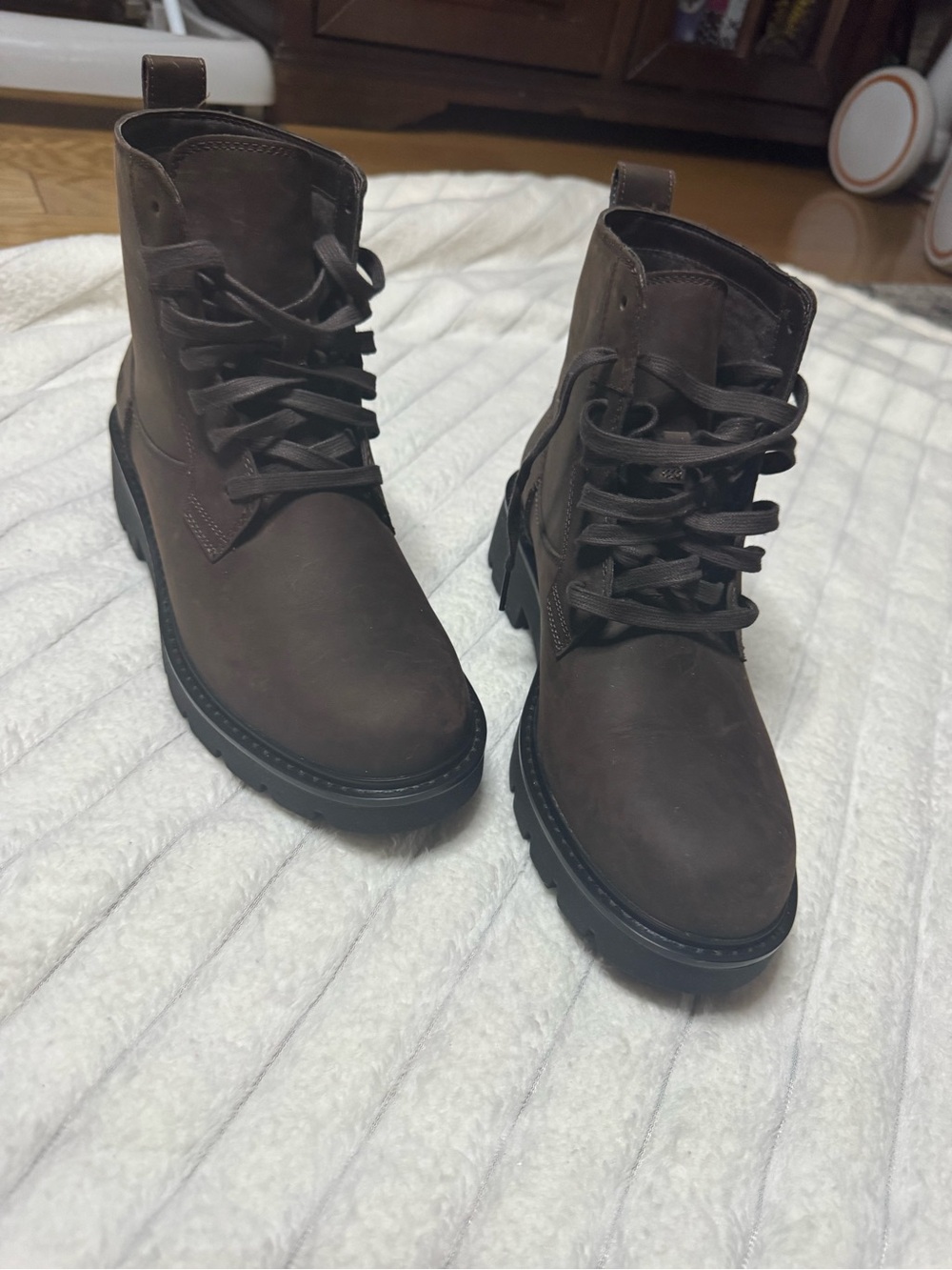 UGG Women's Dark Brown Lace-Up Ankle Boots